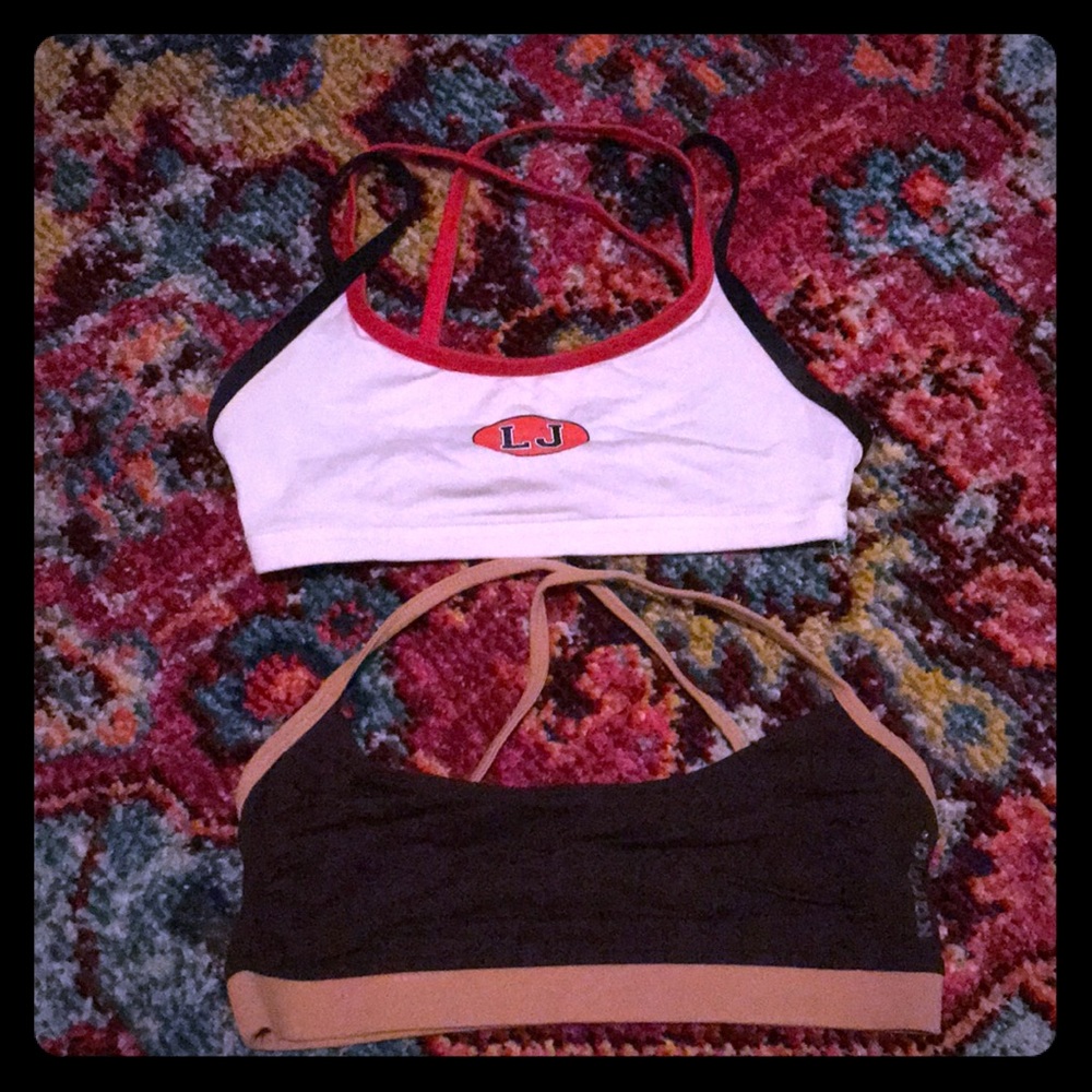 Set of 2 sports bras
